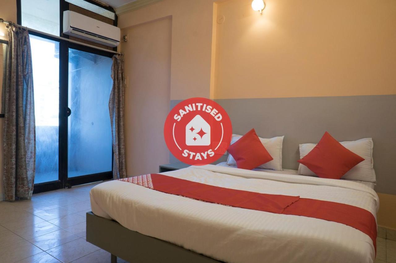 Oyo Flagship 37830 Hotel Aakar International סטרה מראה חיצוני תמונה